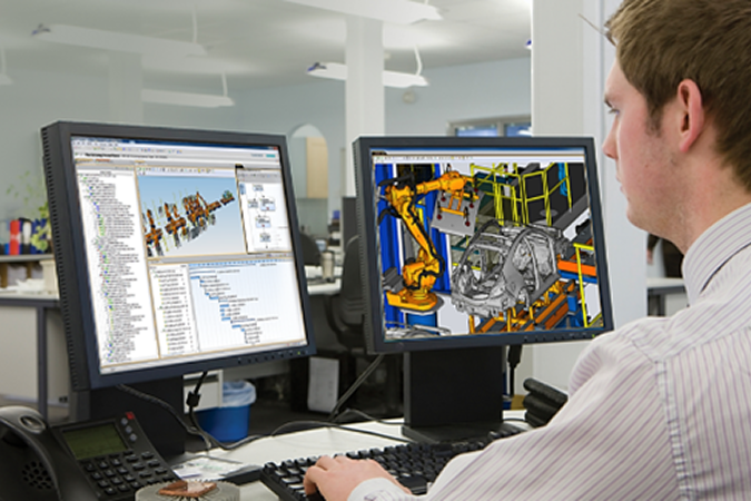 Наши студенты проходят стажировки, участвуют в выполнении реальных проектов, исследованиях, конференциях, олимпиадах.