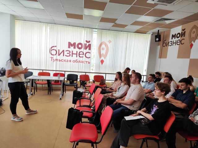В ТулГУ есть возможность участвовать в семинарах, конкурсах, конференциях, событиях вместе с иностранными студентами, приобретая навыки кросс-культурного взаимодействия и полезные контакты.