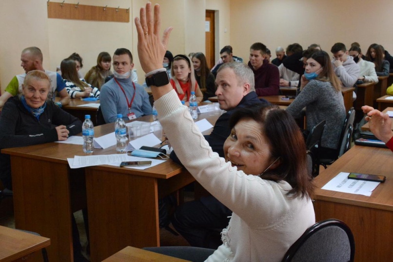 Управленческий блок предполагает реализацию проектов с разработкой бизнес-планов и стратегии продвижения, свои силы можно попробовать в качестве менеджера в спортивном клубе ТулГУ.