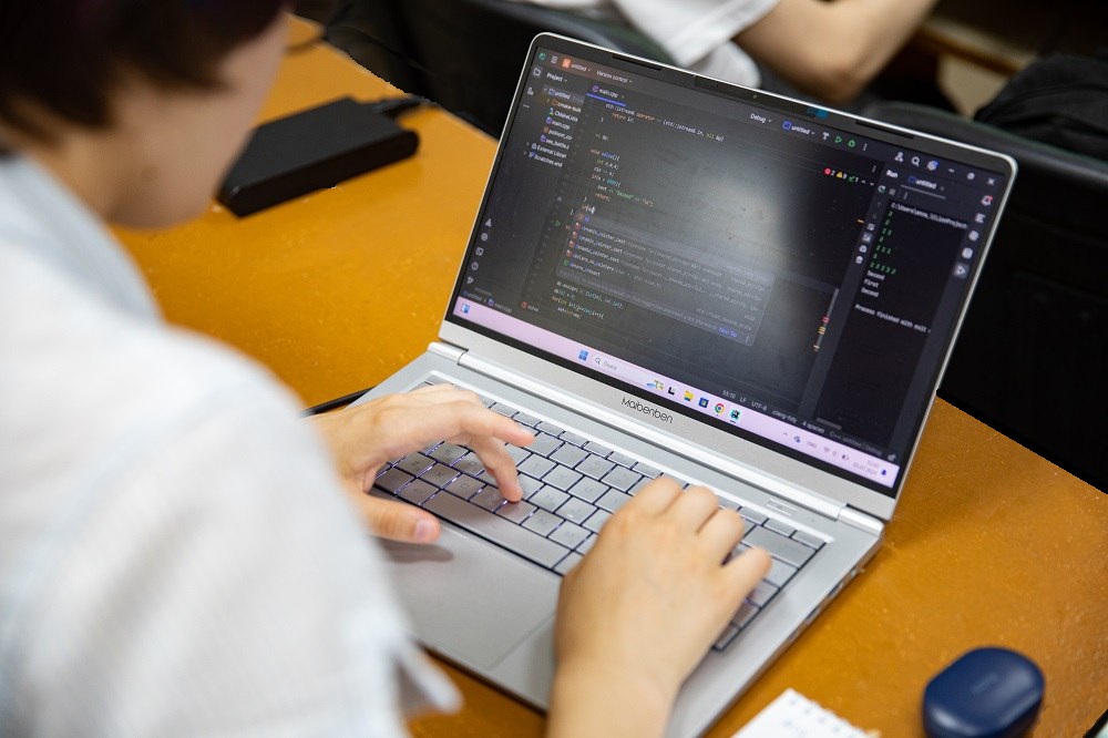 Мобильные и веб-приложения