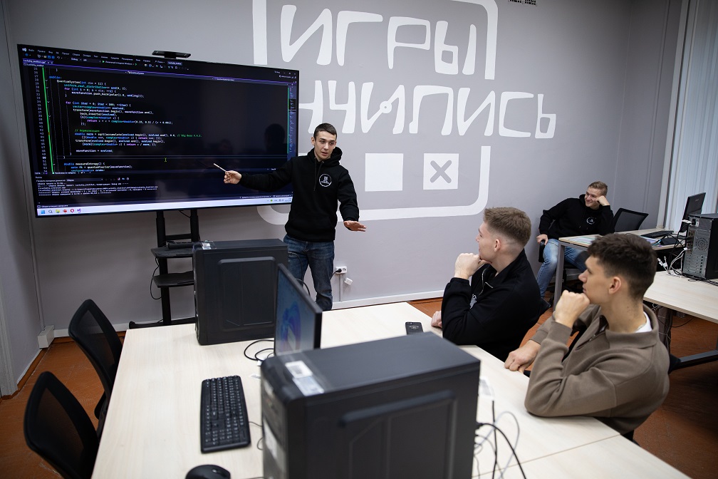 Программное обеспечение интеллектуальных автоматизированных систем