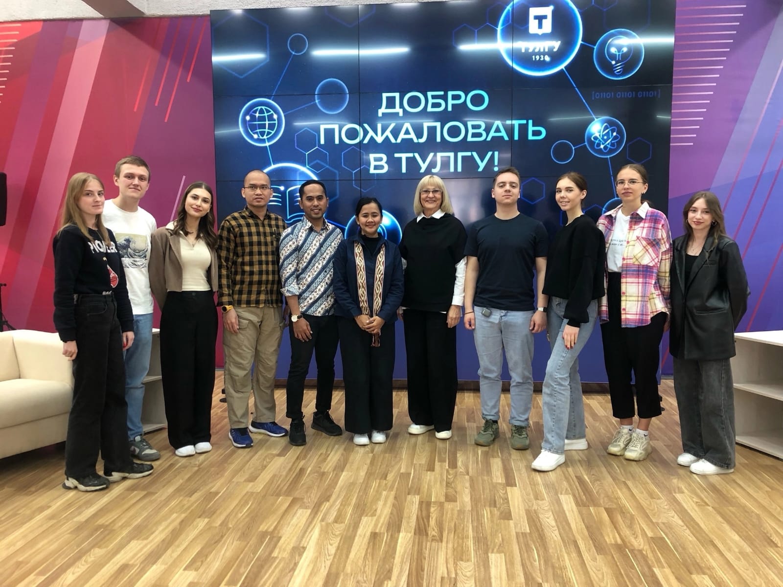 Вы получите большой опыт в создании социальных и бизнес-проектов в туризме.