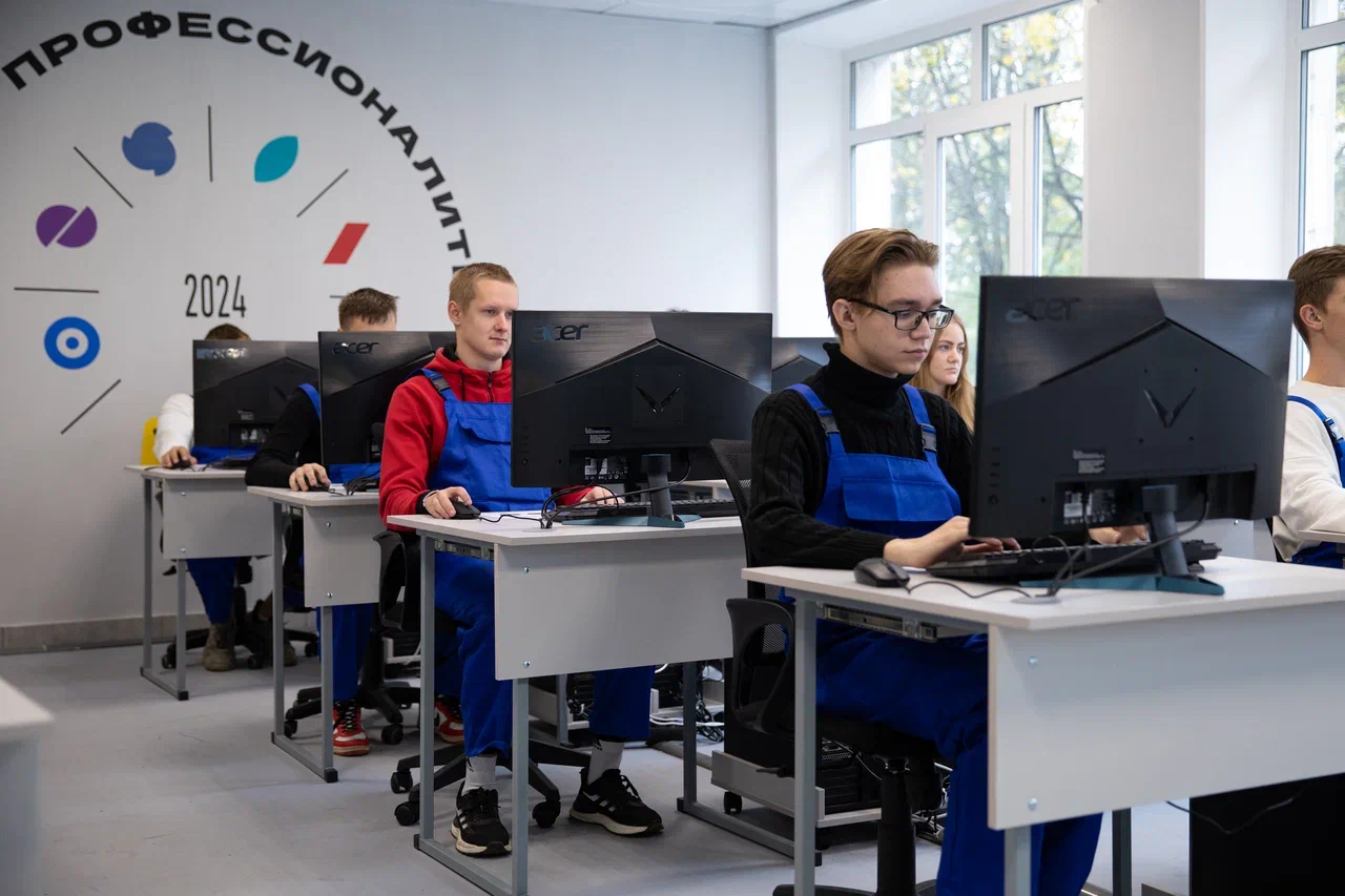 Студенты имеют возможность пройти программу дополнительного профессионального образования