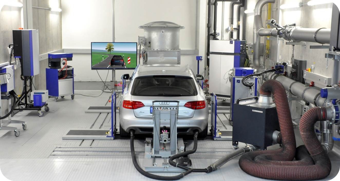 Занятия проводят преподаватели-практики, имеющие значительный опыт реализации проектов в области разработки и испытаний транспортно-технологических машин различного назначения, их узлов и агрегатов от традиционных конструкций до электрических и гибридных.