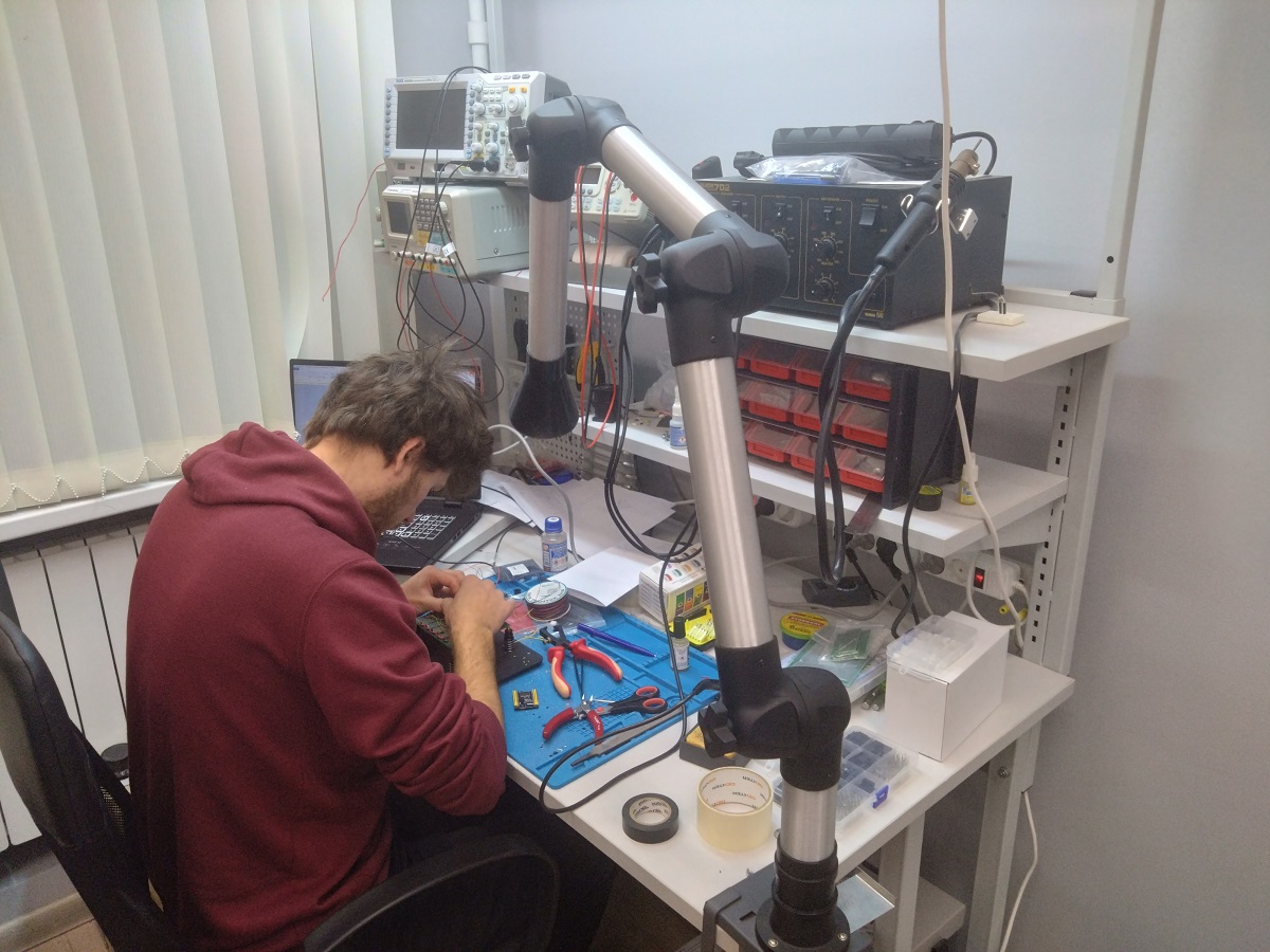 Практика на предприятиях с возможностью последующего трудоустройства.