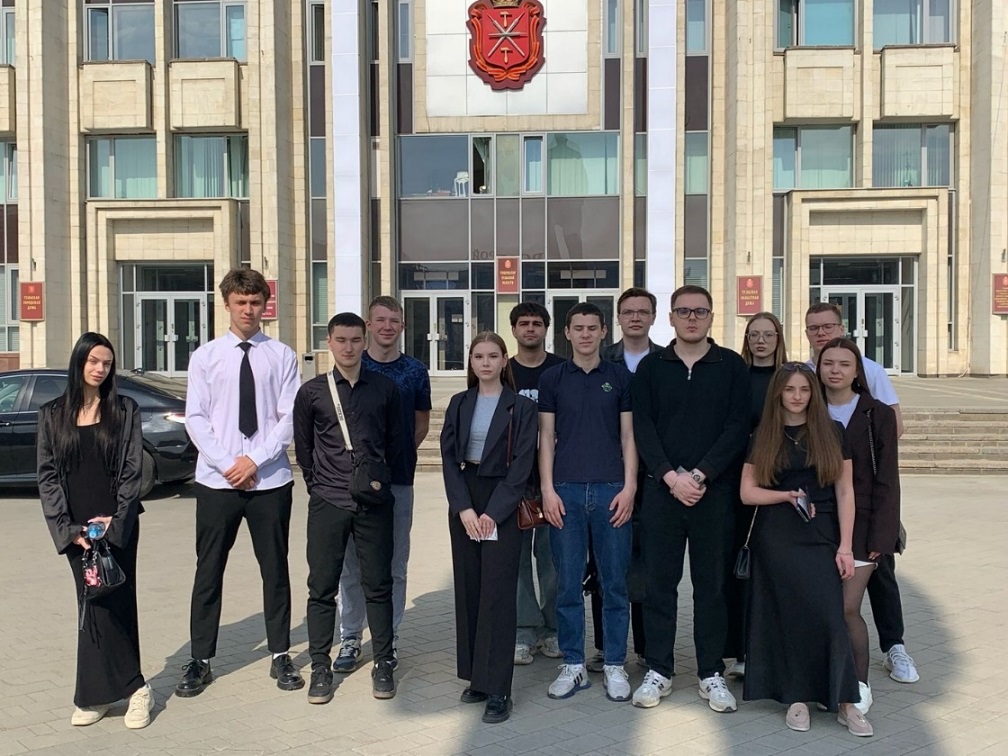 Гибкая образовательная траектория: на третьем курсе можно сменить специализацию в рамках группы «Экономика и управление».