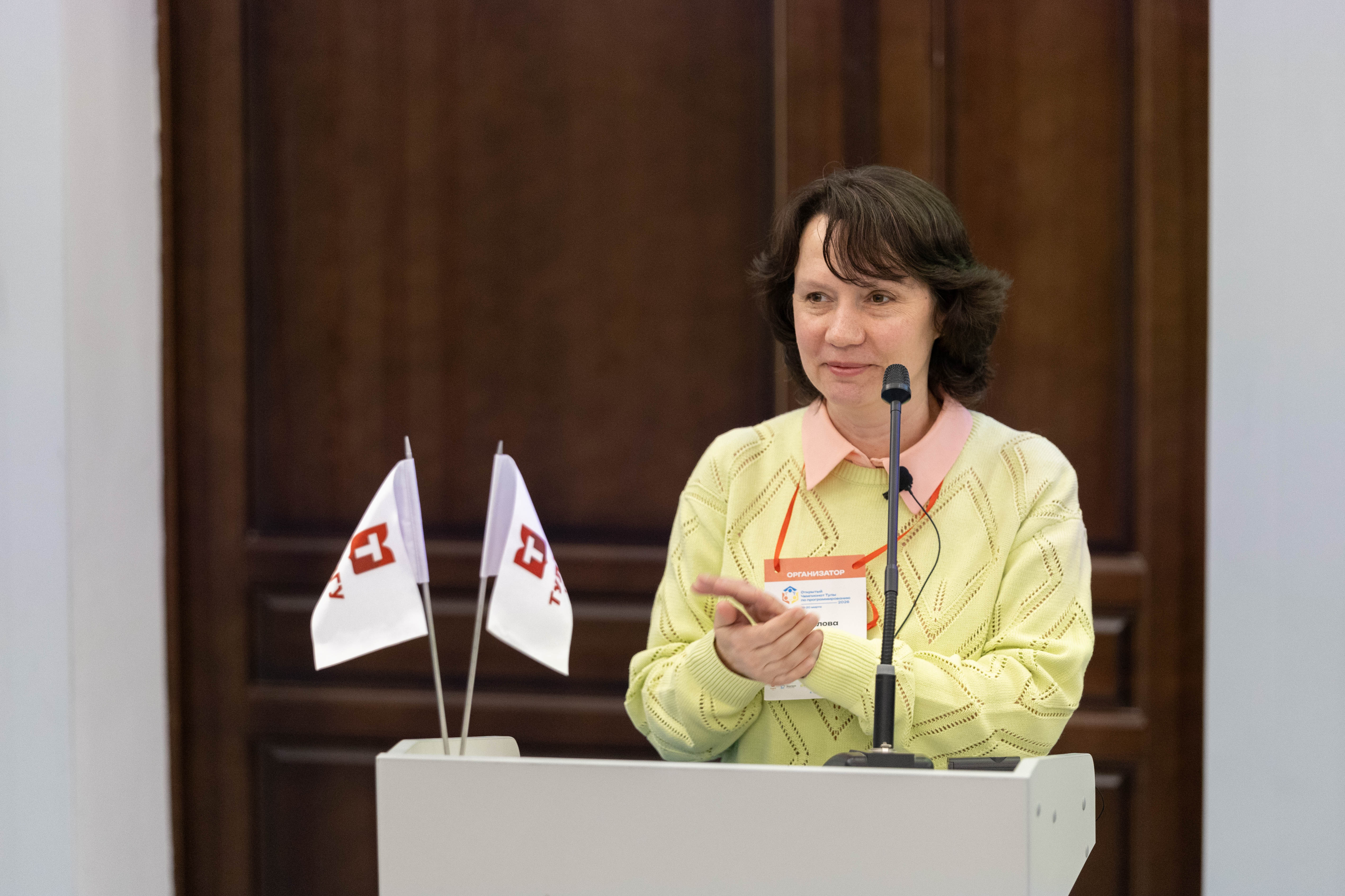 Дивизионы программистов вступили в интеллектуальный бой